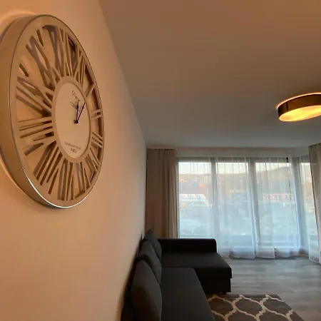 Apartment Apt32 Garnizon Lesmiana 11 *
